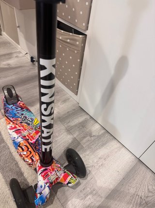 Patinete 3 Ruedas Graffiti con luz