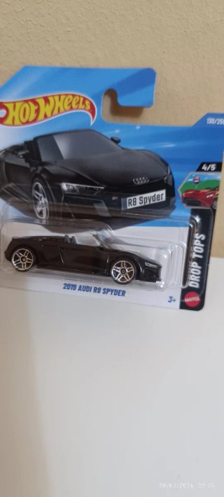 2 Hot Wheels Audi