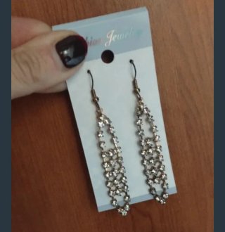 Orecchini pendenti con strass