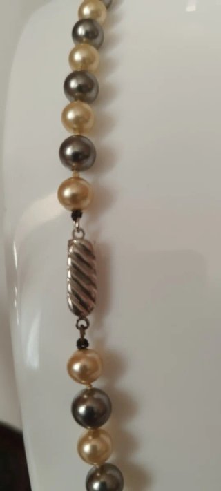 Collar de perlas oro y gris