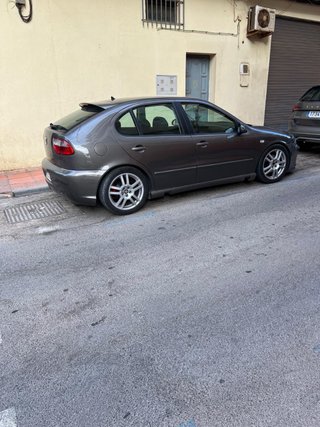 SEAT Leon 2004