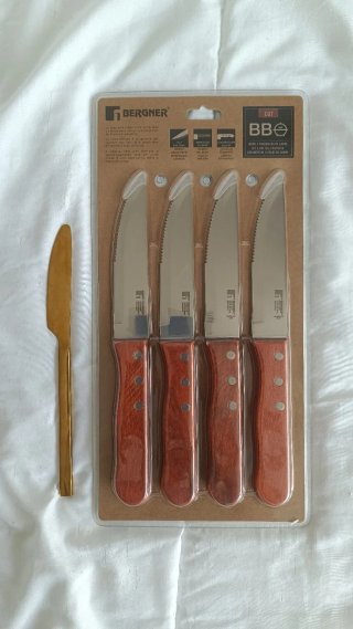 Set 4 Cuchillos BBQ Bergner Madera