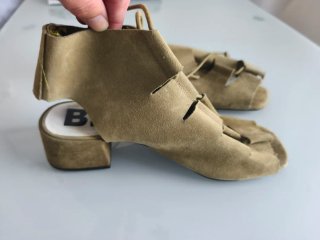 Sandalias Bimba y Lola Beige