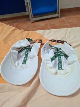 Copricapi Lacoste per bambini 2-5 anni