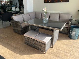 Mesa y Sofá Modular Exterior
