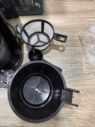 Cafetera Cecotec con termo