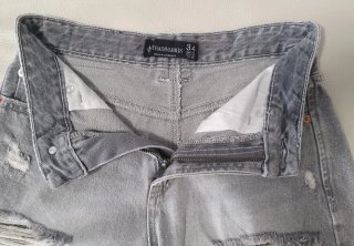 Shorts vaqueros grises Stradivarius 34