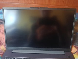 Lenovo IdeaPad Slim 3 15AMN8