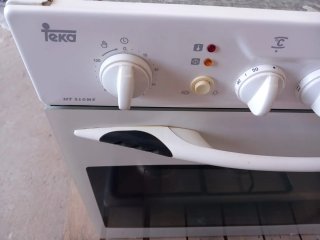 Cocina de gas Teka con horno