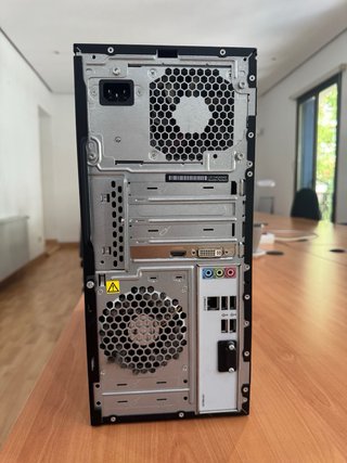 PC HP Sobremesa Negro