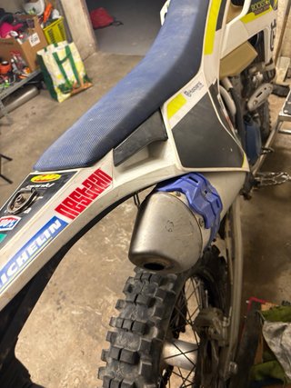 Husqvarna 350 FE Enduro Moto