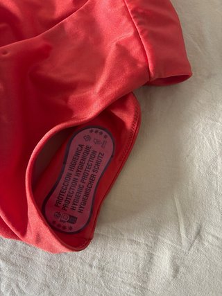 Bañador Zara naranja talla XS