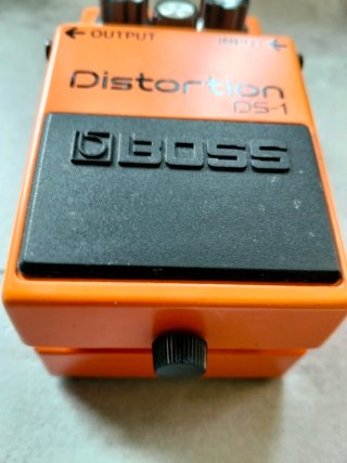 Pedal guitarra BOSS DS-1 Distortion (1989)