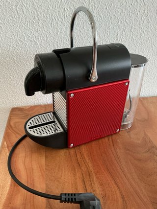 Cafetera Nespresso Pixie rojo Krups