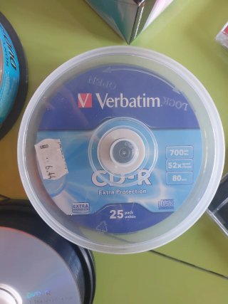 Lote DVDs y CDs grabables Varios NUEVOS