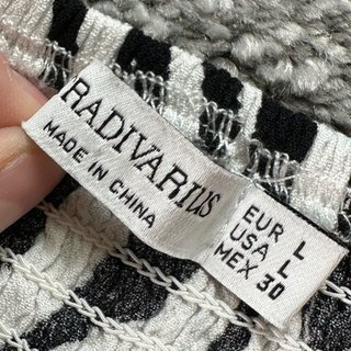 Vestido midi estampado cebra Stradivarius talla L