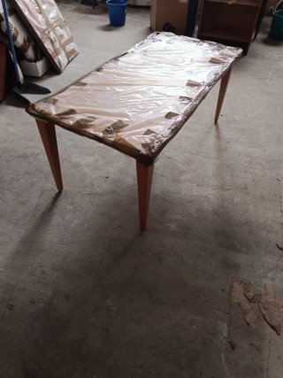 Mesa de centro de madera