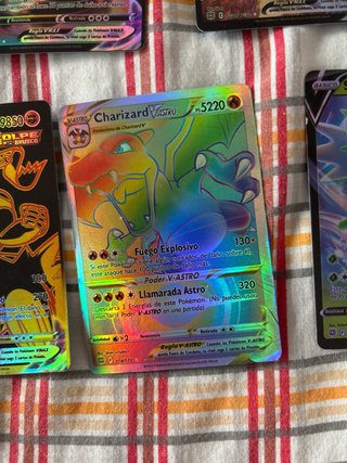 Lote Cartas Pokémon VMAX, V, VSTAR