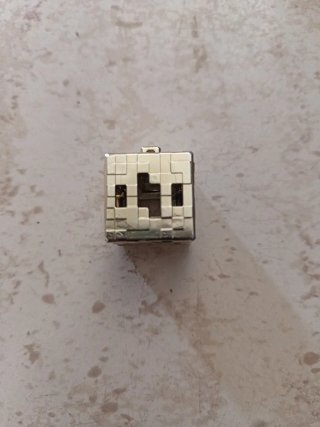 Bloque oro Minecraft Kinder