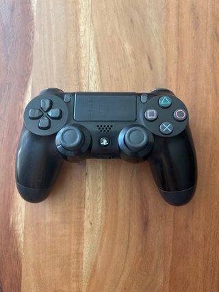 Consola PS4 Slim Negra + Mando Dualshock