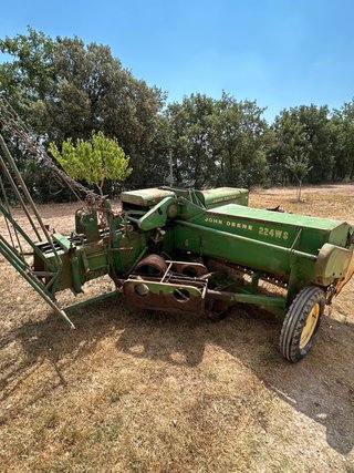 Empacadora John Deere 224 WS
