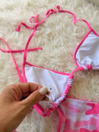 Bikini mimetico rosa taglia M