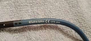 Gafas de lectura azules