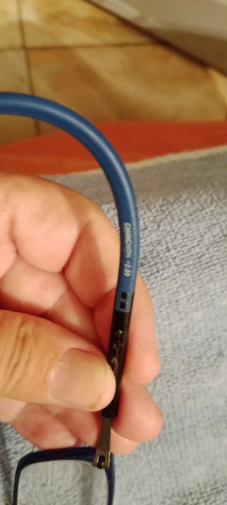 Gafas de lectura azules