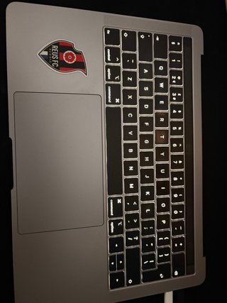 MacBook Pro 2019 i7 16GB Plata