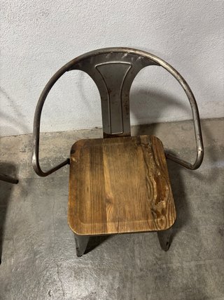 Lote 5 Sillas Vintage Industriales Apilables
