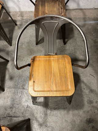 Lote 5 Sillas Vintage Industriales Apilables
