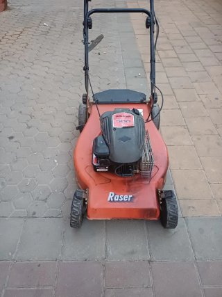 Cortacésped Raser naranja