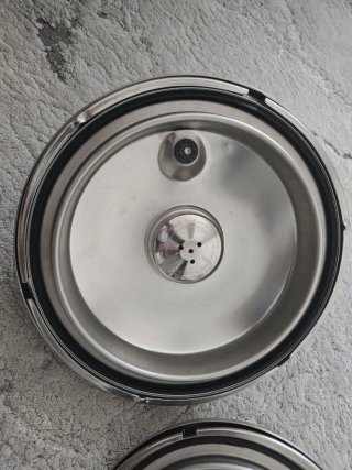 Coppia coperchi AMC Secuquick 30 cm e 24cm