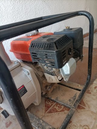 Motobomba gasolina como nueva