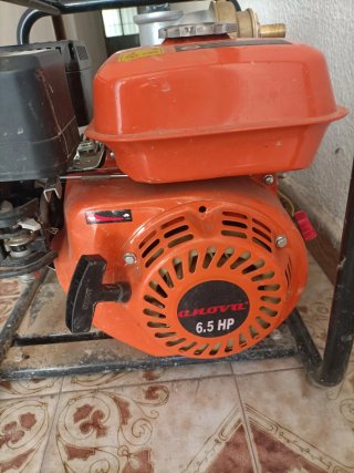 Motobomba gasolina como nueva