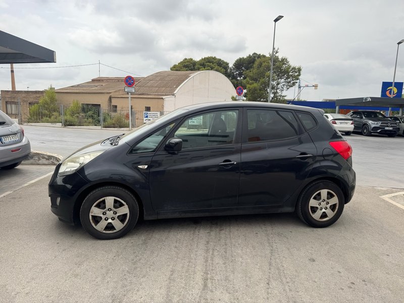 KIA Venga 2011 - foto 1
