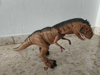 Dinosaurio T-Rex Jurrasic World con luz