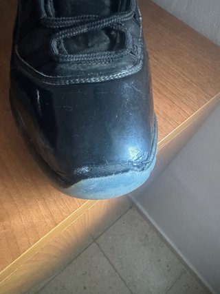 Jordan 11 Negro