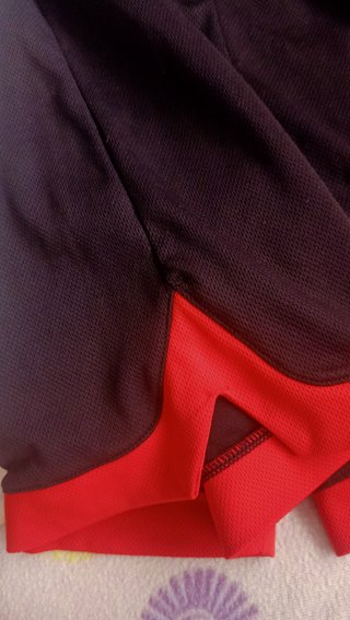 Conjunto pantalón corto y camiseta baloncesto