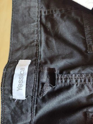 Pantalón corto negro