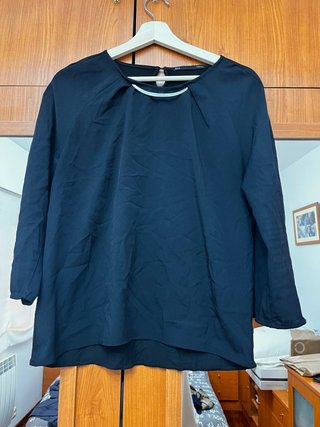 Blusa negra Sfera
