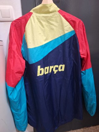 Cortavientos vintage Nike ligero multicolor