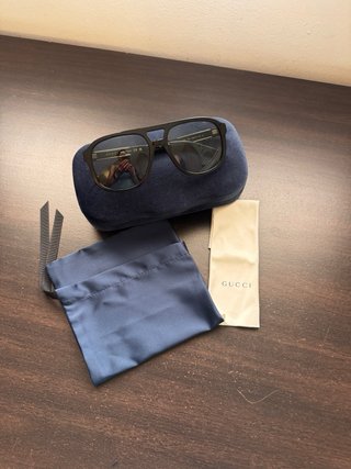 Gafas de sol Gucci negras