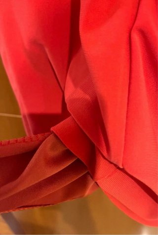Vestido midi rojo talla L nuevo