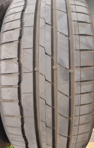 2 Ruedas Hankook 205/55 R17