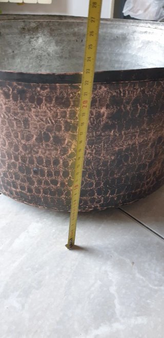 Pentola in rame con manici
