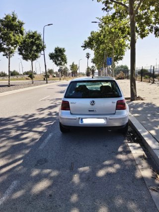 Volkswagen Golf 2002
