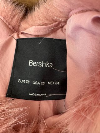 Abrigo pelo rosa talla XS