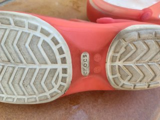 Crocs T-Strap corral/Rosa translucidos Talla w9