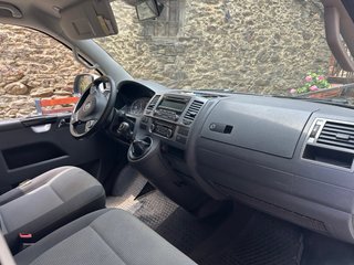Volkswagen Caravelle 2015 camperizada